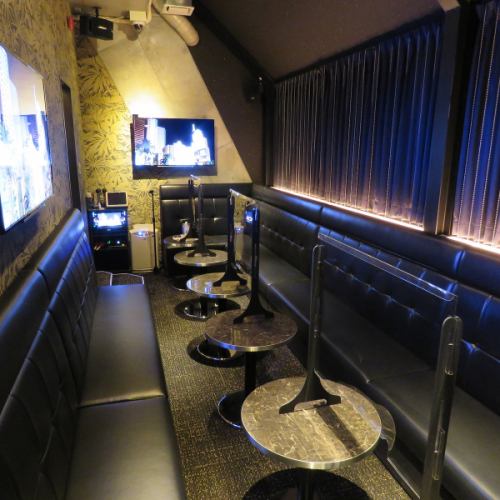 Private room with karaoke! ★