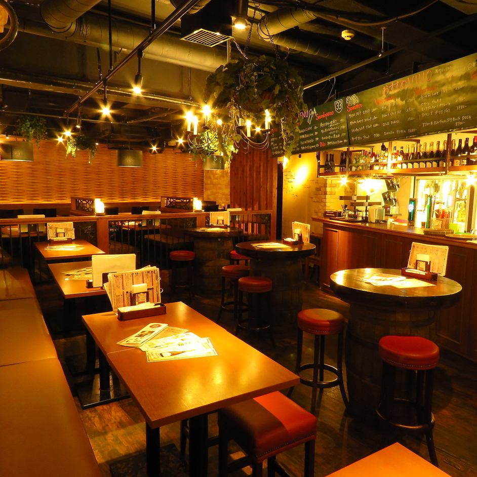 The entire floor can be reserved for up to 70 people! Perfect for welcoming and farewell parties and other banquets in Funabashi.