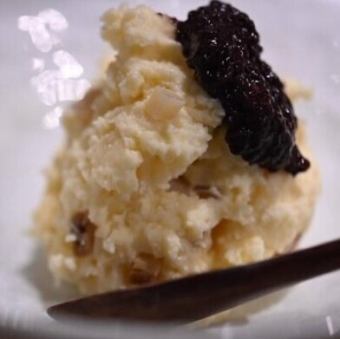 いぶりがっこのポテトサラダ