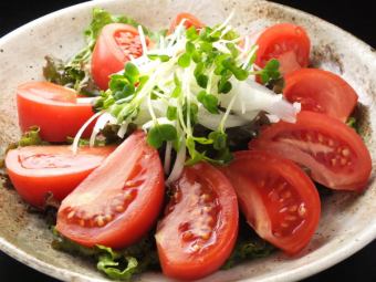 チョレギサラダ／トマトサラダ／大根とジャコのサラダ