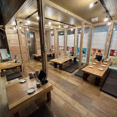 A spacious private room suitable for large groups