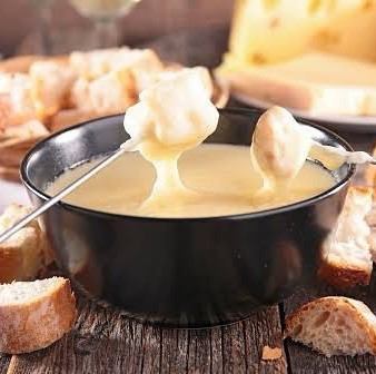 <All-you-can-eat and drink> [Limited time offer] 3 hours! All-you-can-eat 9 dishes including cheese fondue and grilled pork! 3,600 yen