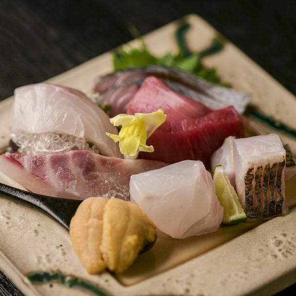 [◆◇~Assorted sashimi~◇◆] The moment the fresh seafood melts in your mouth is truly exquisite!