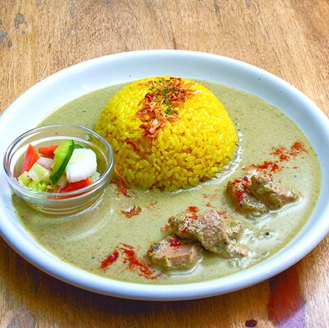 [Turmeric Rice] Coriander Chicken Curry