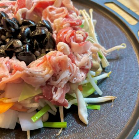 【舌街酒場おすすめ！】選べる自慢の炊き肉　鉄板鍋【絶品コース】120分飲み放題付き