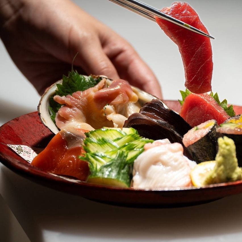 Datenokura is known for its delicious fish! They also have a great a la carte menu!