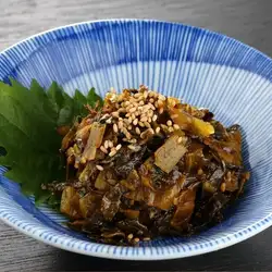 Spicy pickled mustard greens