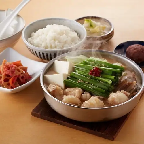 お好みの味を選べる【もつ鍋御膳】