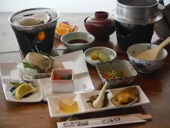 初夏の風物詩(8月下旬まで限定) 天然磯ガキコース