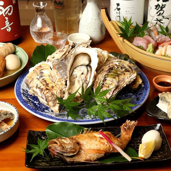時令海鮮每天從金澤港直接運送的鮮魚，盡享新鮮感十足的魚料理！