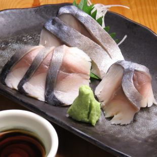 〆 Mackerel sashimi