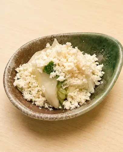 Chinese cabbage and mountain wasabi
