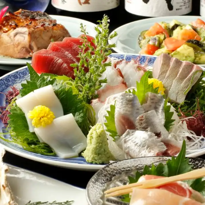 Fresh and delicious fish, seasonal vegetables, yakitori, tempura, and more.