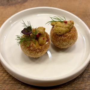 生雲丹とガリシア産チーズ 焼きナスのタルタル1p