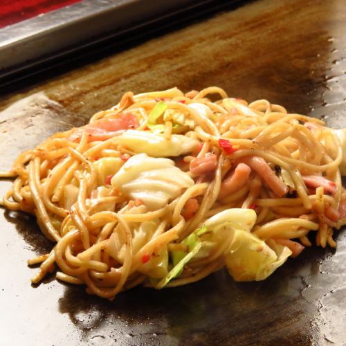 Salted squid fried noodles