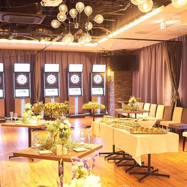 【JR仙台駅(西口)より徒歩約1分】「大画面モニター」「プロジェクター」「ダーツ」「マイク」「カラオケ」「音響」「充電器」ございます!クラブのようなオシャレな空間でダーツをお楽しみ頂きながら、バーならではの豊富なお酒もお楽しみ頂けます。ダーツ台は17台完備です。