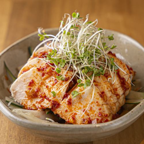 香味ダレ蒸し鶏きゅうり(ヨダレ鶏)