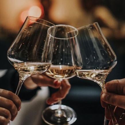 ★18時半までに入店のお客様限定★飲み放題付きカジュアルなコース≪Comma,Course ¥4000≫