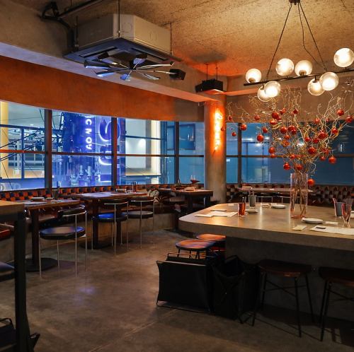 テーブル席でご宴会も◎