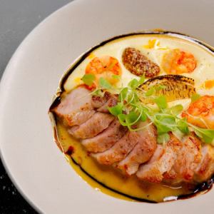 四元豚肩ロース＋海老のグリル～チーズソース～