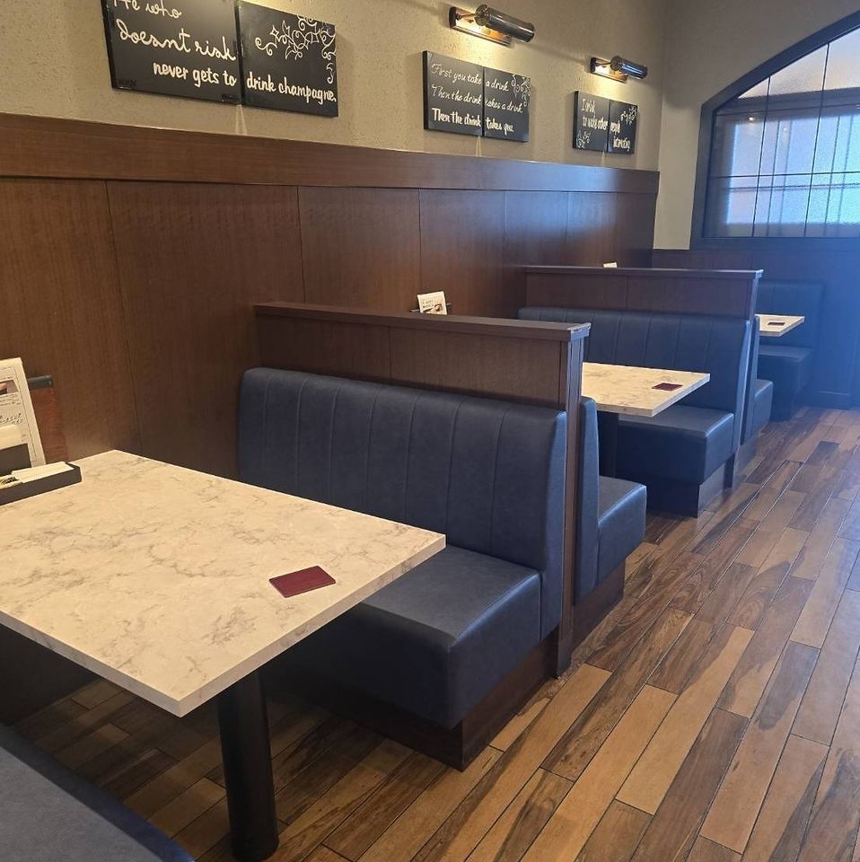 洋食ランチとビールなどお好きなビールやお酒をお楽しみください