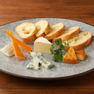 チーズ盛り合わせ 5種