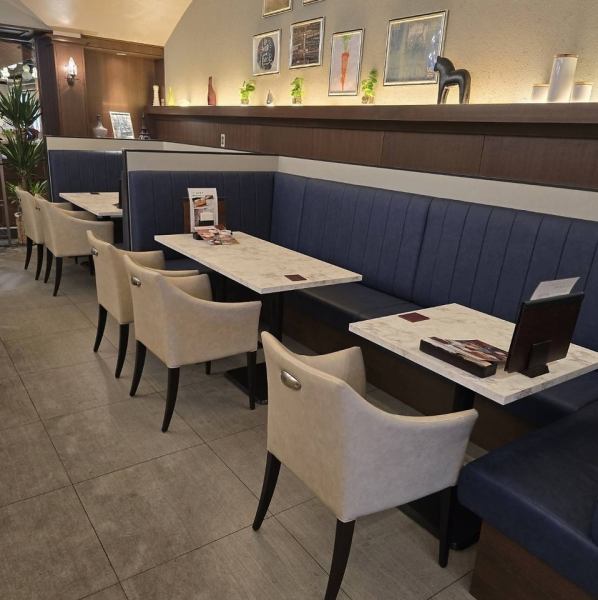 アベノハルカス12階からの最高の眺めと最高品質のビールで楽しいひとときを。駅から近くに位置する当店は、会社の飲み会にもおすすめです。アクセスが良いため、仕事終わりにスムーズに集まることができ、リラックスした時間を楽しめます。