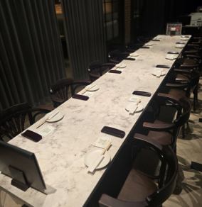 8名産から14名様でご利用いただける人気の半個室席です。