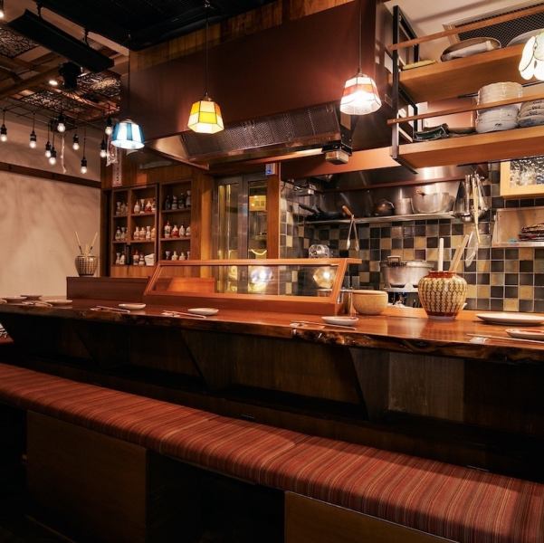 8名～10名様でご利用いただける個室をご用意しております。最大12名様までお入りいただけますので、お気軽にご相談くださいませ。※画像はイメージ