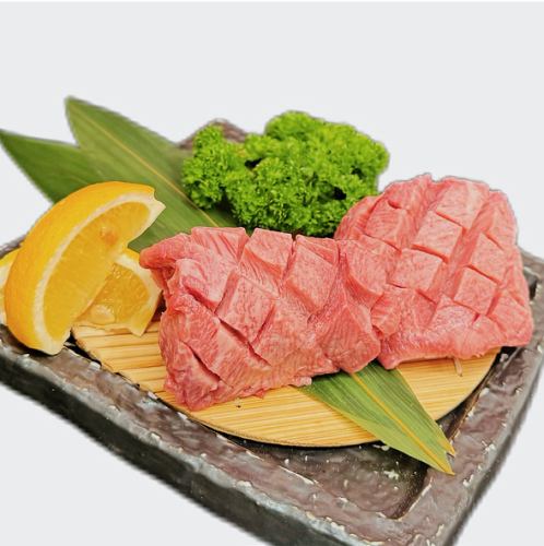 厚切り特上牛タン