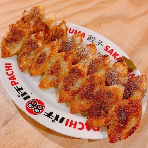 この値段でこのボリューム！名物博多一口餃子も愉しめます◎