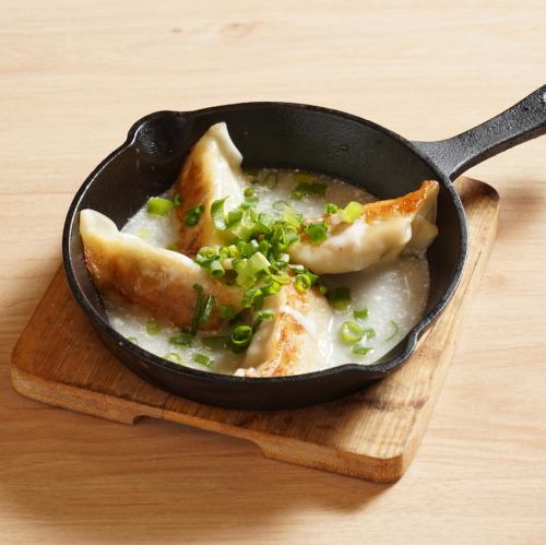 水煮饺子（白汤饺子）