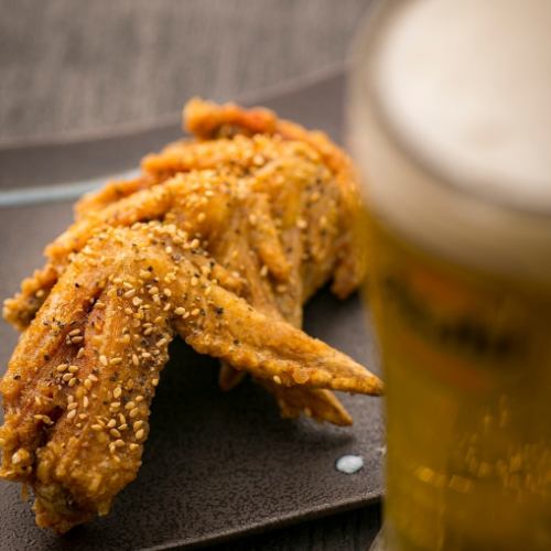 [Sweet and spicy sauce and pepper are the key] Deep-fried chicken wings