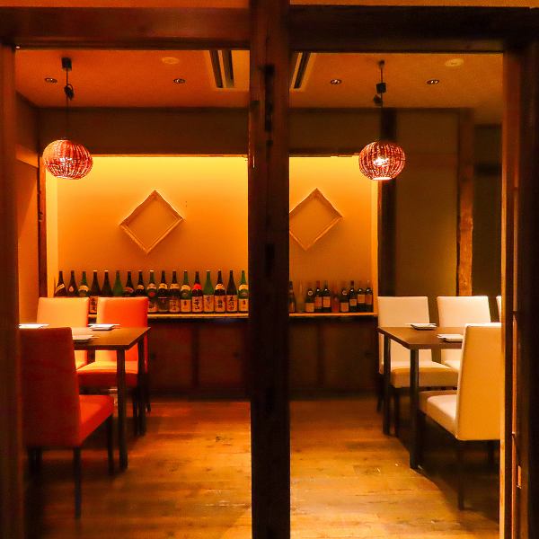 All seats in "Hikari" are private rooms, so you can use them for a variety of occasions, such as company banquets and after-work drinking parties!The private rooms can be separated by partitions, and the seats can be changed depending on the number of people, so feel free to come by!