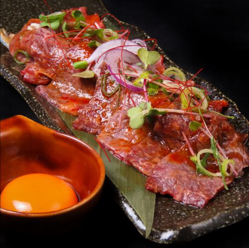 のべ阿波牛の極上炙りユッケ