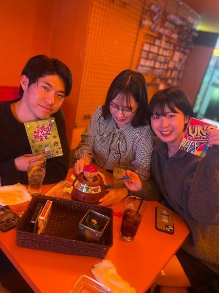 ボードゲームもございます◎罰ゲームドリンクやお得なショット観覧車で盛り上がりましょう♪