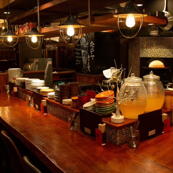 [Lively store and excellent customer service] This is a homey store with an atmosphere that you can enjoy just by being there! There should be a lot of people.Please stop by at least once♪ We will do our best to serve you with excellent food and delicious sake!!