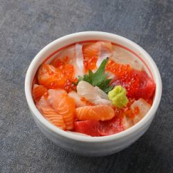 豪華！！海鮮丼