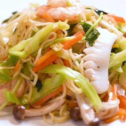 Seafood salt fried noodles