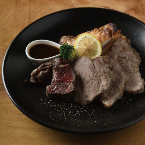 肉の盛り合わせ(2-3人前)