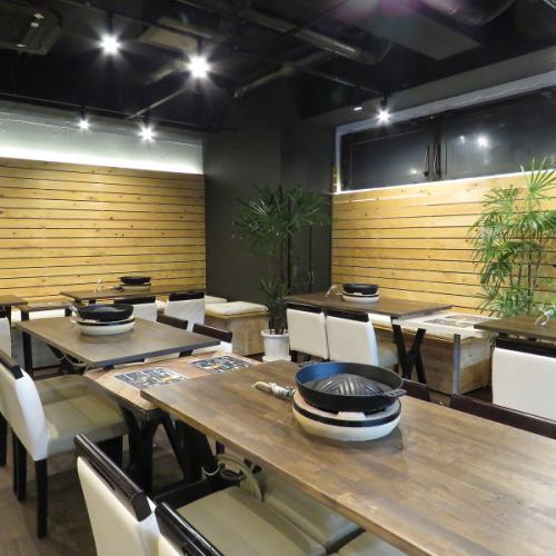 Table seating for 4 people.Enjoy our specialty Genghis Khan at a comfortable table seat♪ Domestic Genghis Khan from the popular Shizuoka restaurant [Shin-Shinkyo]! ≪3-minute walk from Shizuoka Station≫