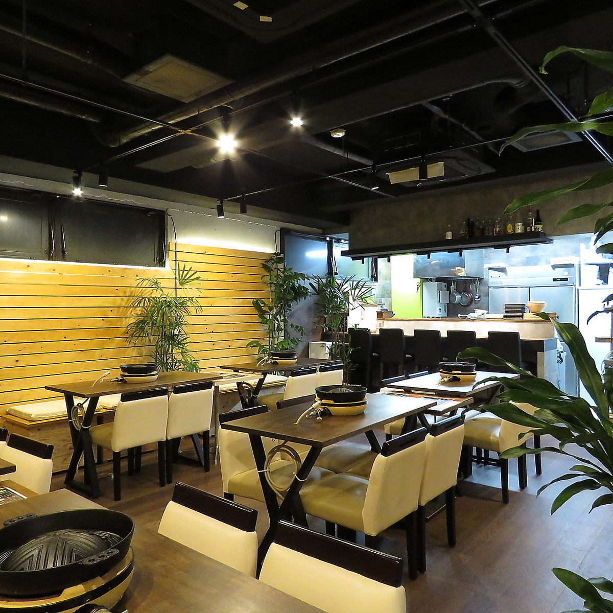 Private bookings are available for up to 35 people!! Please contact us to discuss your group size♪