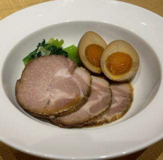 桌上型滷肉蛋