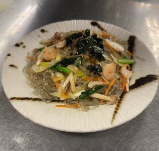 Stir-fried seafood vermicelli