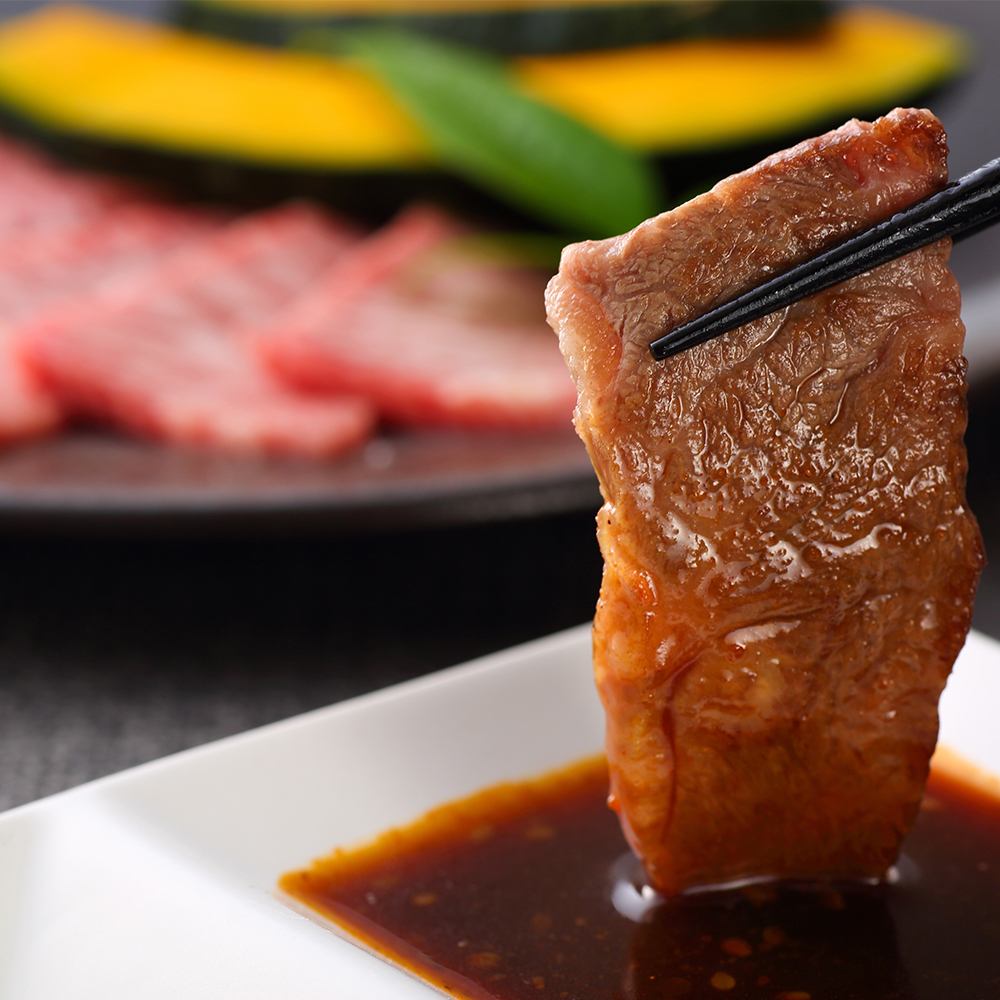 自慢の上質お肉を本格焼肉で！食べ放題2980円～とコスパ★