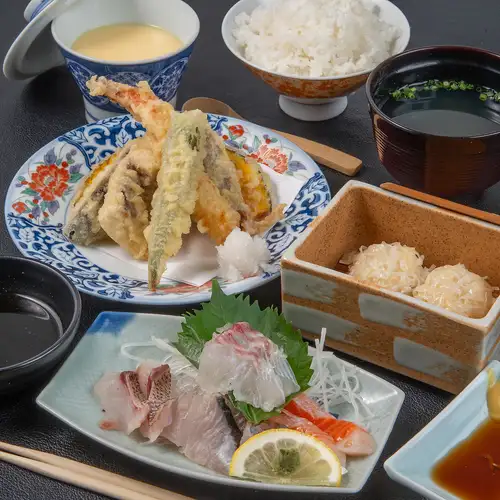 【漁師直送!獲れたて鮮魚】海の目の前で味わう!とことん鮮度にこだわった極上の魚料理