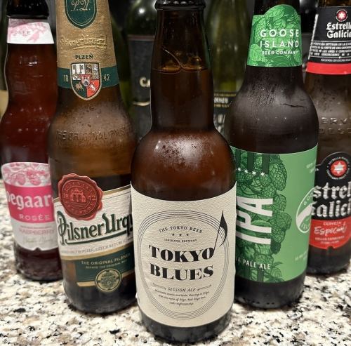 还有各种各样的啤酒。超过 10 种不同类型的精酿啤酒