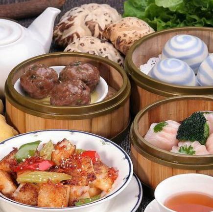 【120분 음료 무제한 포함】 새우의 마요네즈 소스와 딤섬! 홍콩에 활기찬 코스 전 7품 5,900엔(부가세 포함)
