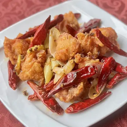 【120分飲み放題付】鶏肉の四川風唐揚げを含む銀座わいわいコース 全7品 4,980円(税込)