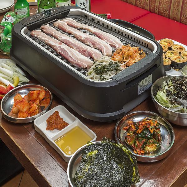 Samgyeopsal Korean food All-you-can-eat and drink for 2 hours! 3000 yen ★ All seats are private rooms! No additional charge (^^ ♪